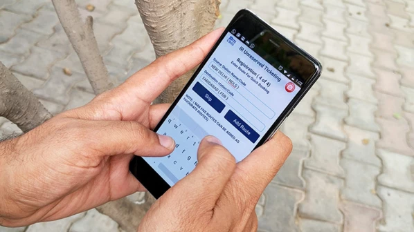 यूटीएस अॅपवर अनारक्षित तिकीट बुकिंगला सुरुवात